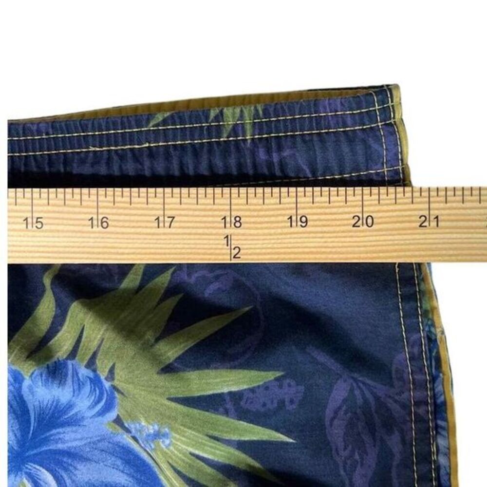 Caribbean Joe Floral Swim shorts Sz L Navy Blue with Blue and Tan flowers. - Picture 8 of 12